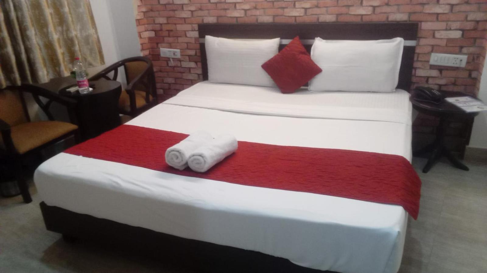 Classic Paradise Hotel